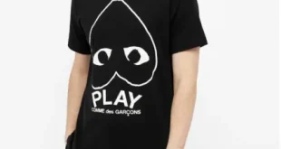 Official Store Comme des Garçons A Fashion in T-Shirts